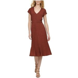 NWOT DKNY Women’s Russet Rust Textured Knit Cap Sleeve V Neck Midi Dress Size XS